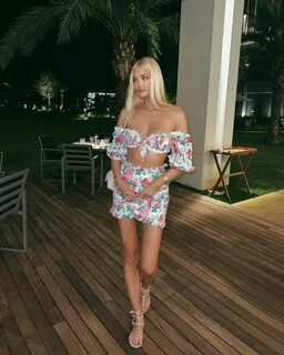 Sofija Milosevic Feet (163 images). 
