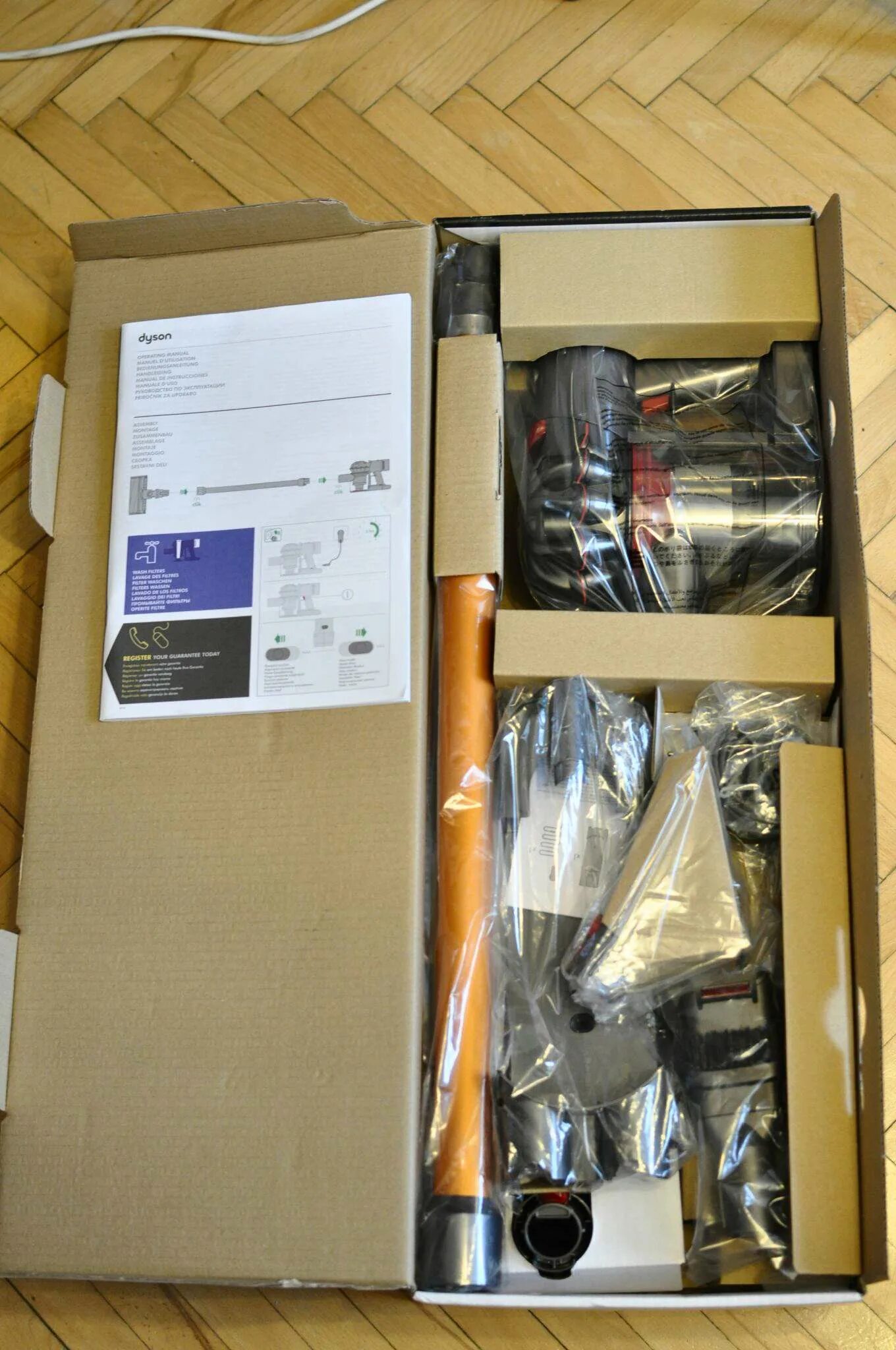 РҹСӢР"РөСҒРҫСҒ Dyson DC62 Animalpro