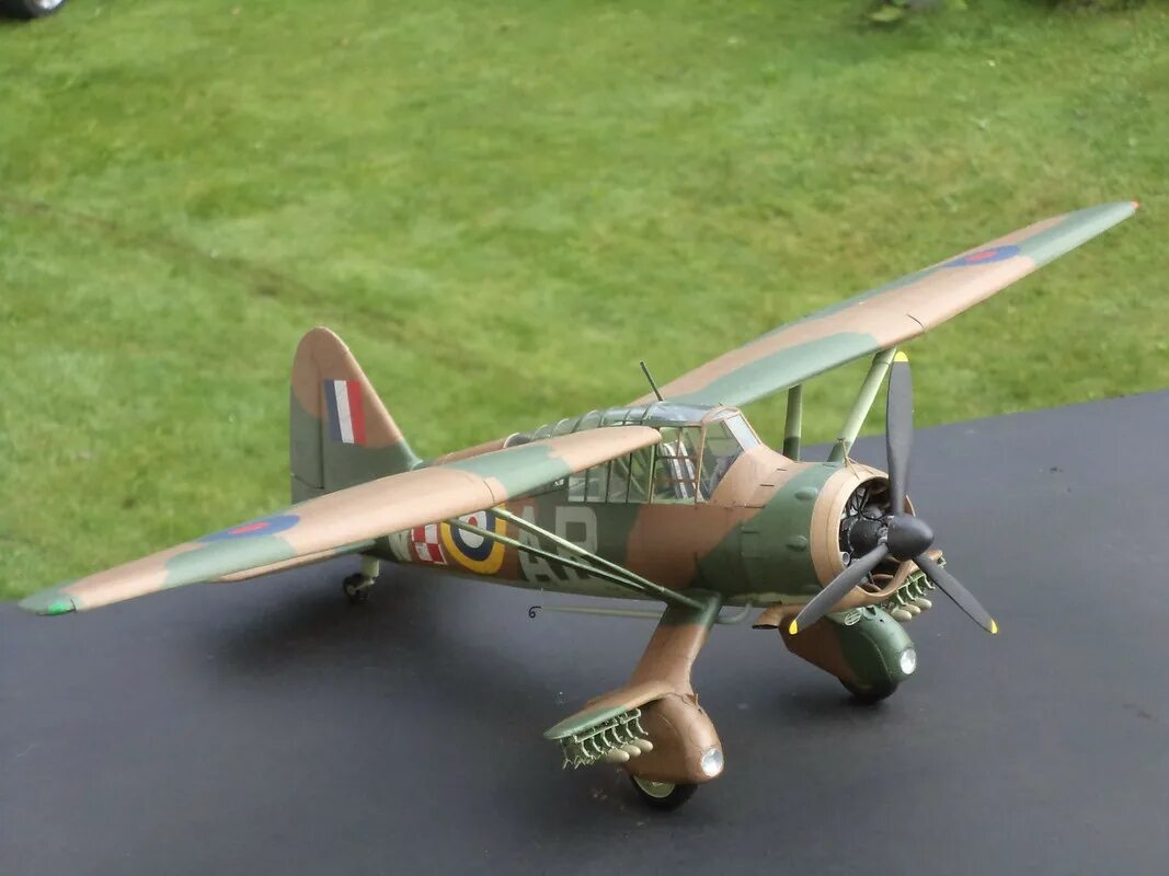 Westland lysander. Lysander самолет. wasteland ,,lysener&quot; mk.3 модель из бумаги. орлик самолет модель. orlik westland lysander сборка модели.