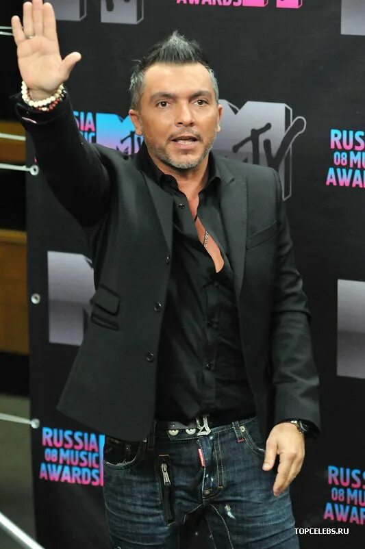 Alex gaudino 2021. Алекс гаудино. Алекс гаудино фото. Alex gaudino. Алекс саксофон гаудино.