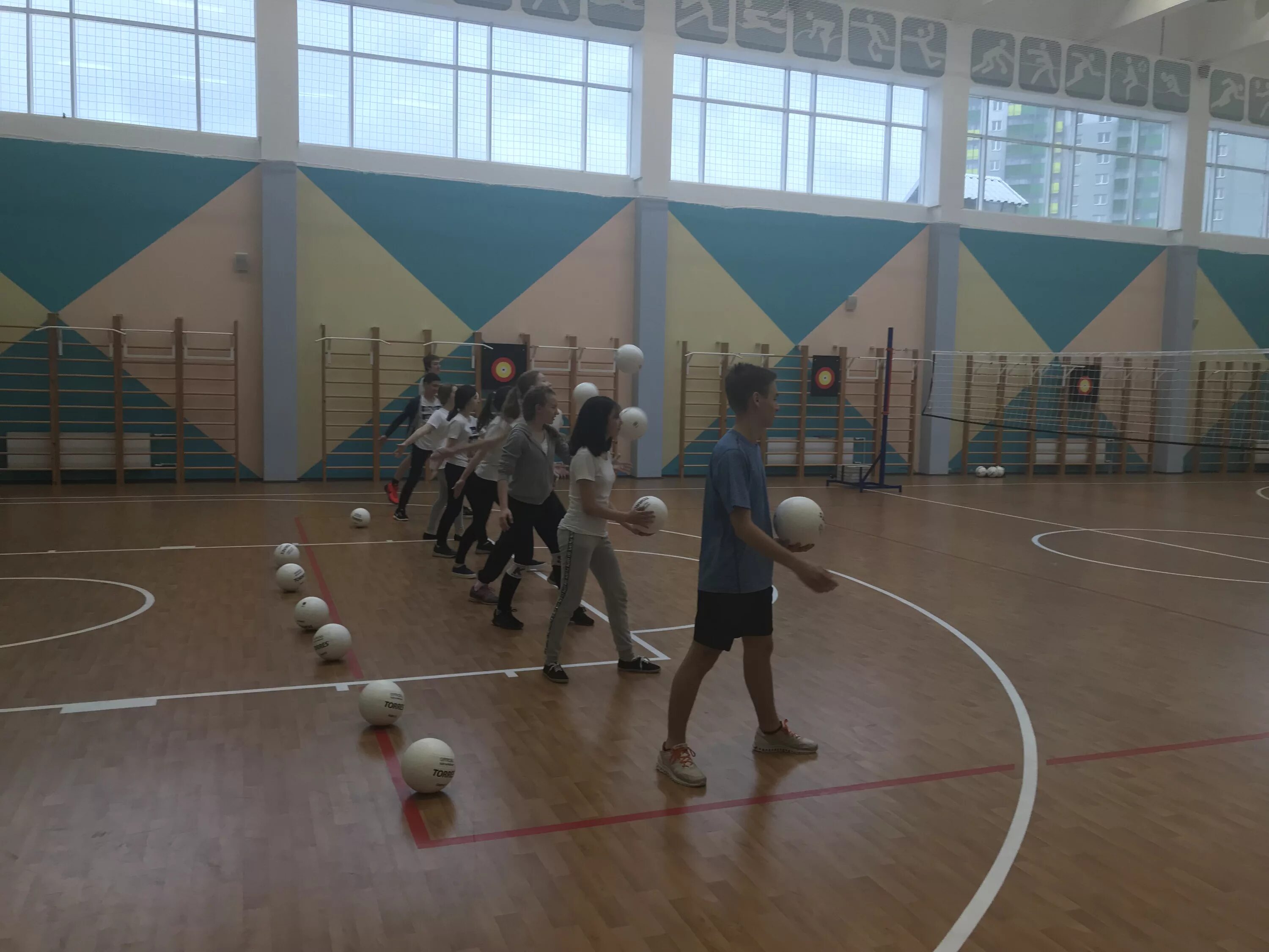 школа 100 калининского района. школа 220 калининского района спб. школа номер 100 калининского района санкт-петербурга. школа 100 отзывы. 100 школа спб калининский район.