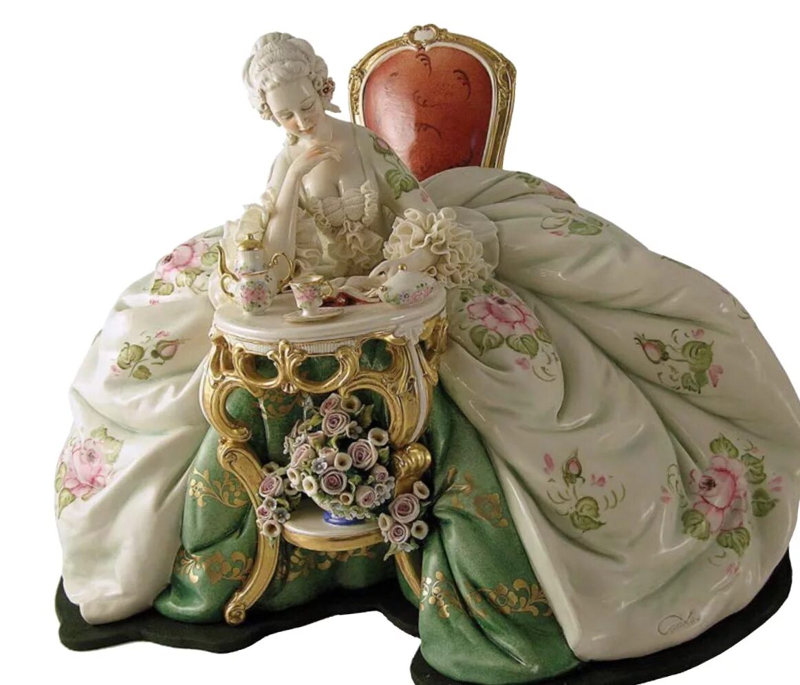 Фарфор италии. Фарфор Capodimonte Prinzipe Porcelain. Фарфоровые статуэтки Porcellane Principe. Итальянский фарфор Порселейн. Principe Capodimonte фарфоровая статуэтка.