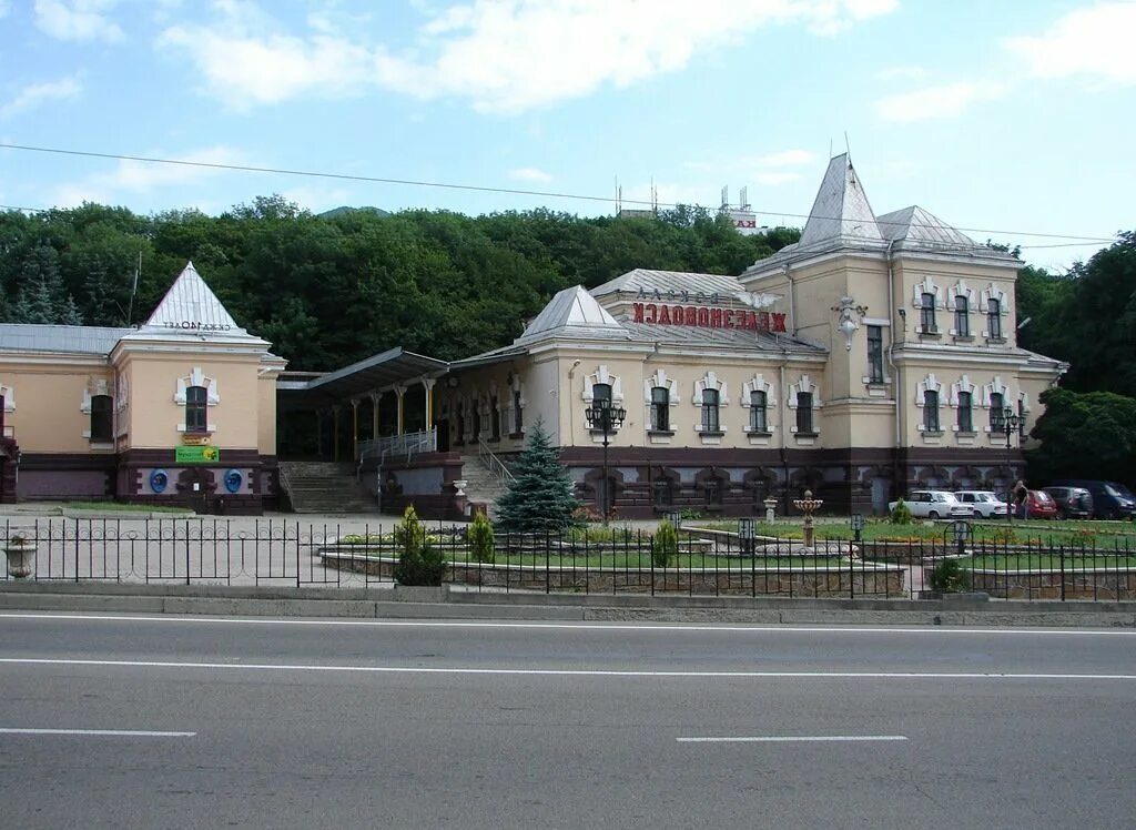 Вокзал РЖД, train station, Russia, Zheleznovodsk, ulitsa Lenina, 73 - Yandex Map