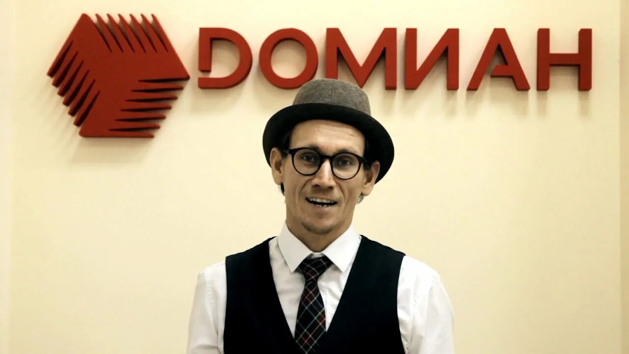 Måneskin домиано. Måneskin итан торкио. Домиана фото. Måneskin итан торкио. Солист группы maneskin.