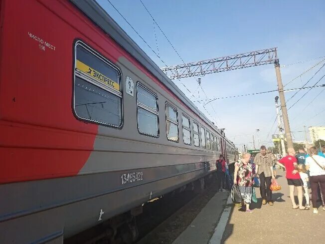 Пригородные поезда в Иваново. Пригородный поезд Иваново ковров. Поезд Александров Иваново фото. Александров Иваново электричка.