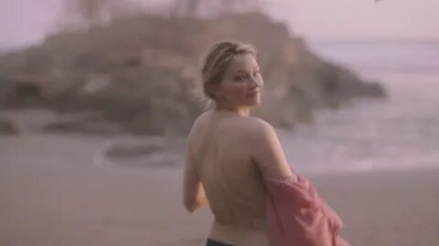 Голая Хейли Беннетт фото zvezdax .com Хейли Беннетт горячие фото Голая Хейл...