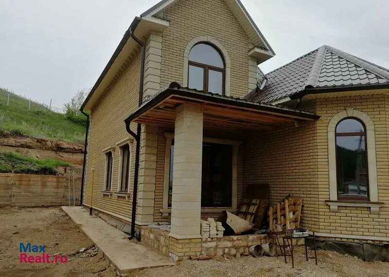 Домклик лениногорск. Авито ру лениногорск. Авито г лениногорск. Продается дом на бикчурина лениногорск. Дом у холмов лениногорск.