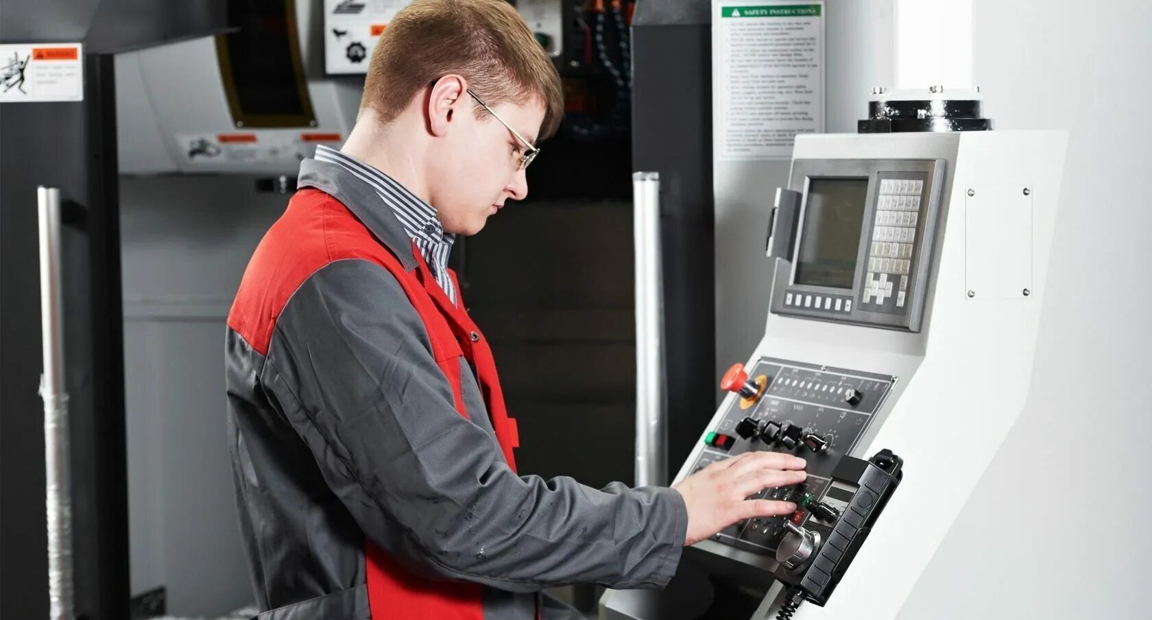 Курсы оператора чпу в спб. Оператор станка с чпу/cnc. оператор станка. оператор станков с программным управлением. наладчик станков с чпу.