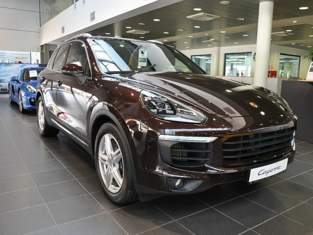 Купить кайен новый. Porsche Cayenne Diesel 2017. Porsche Cayenne Diesel II Рестайлинг (958). Porsche Cayenne 2017 коричневый. Порше Кайен 2017 дизель.