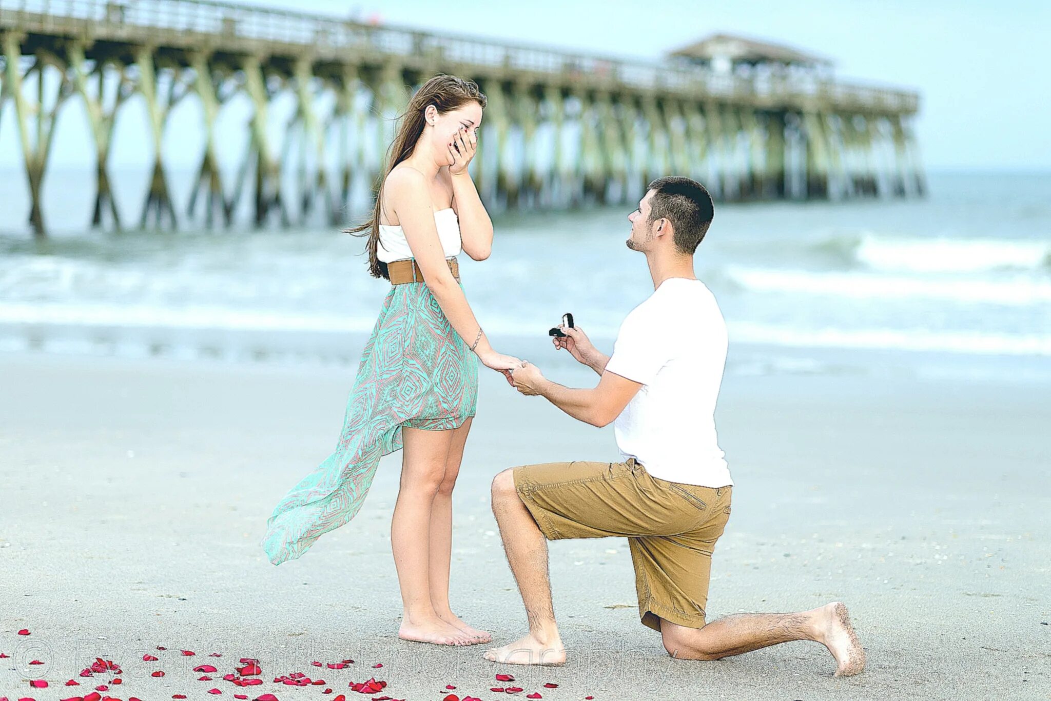 Непонимание между мужчиной и женщиной. Красивые властные женщины. Предложение руки и сердца девушке. Девушка бросает парня. Разговор между мужчиной и женщиной.