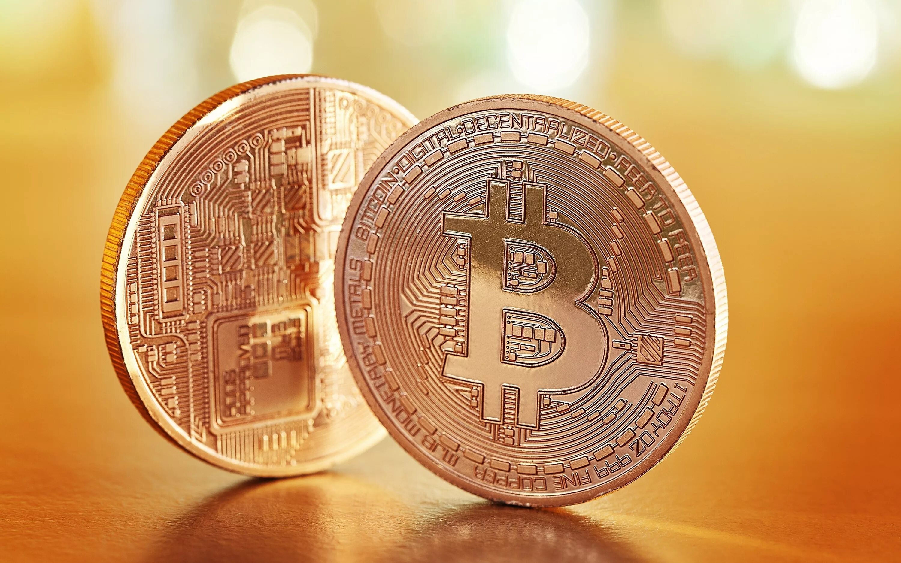 Биткоин два. Биткойн монета. сувенирная монета bitcoin(btc). сувенирная монета биткоин. биткоин монета настоящая.