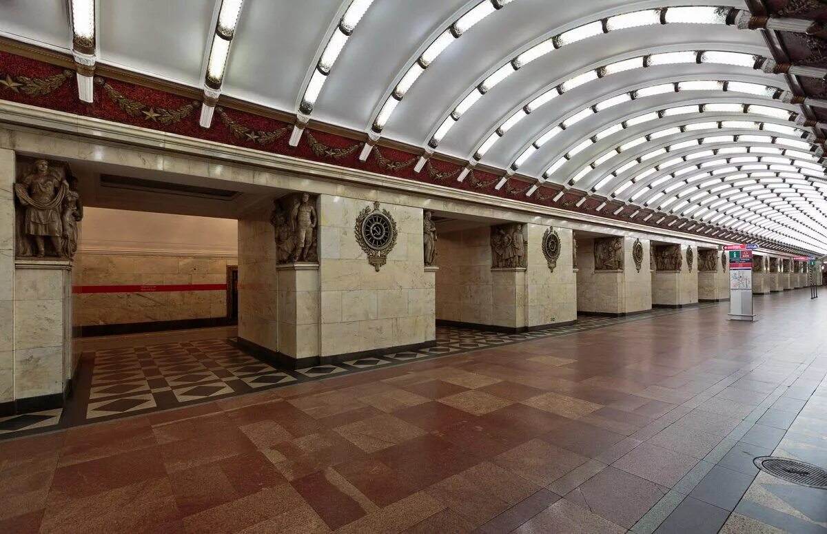 Метро в кировском районе санкт петербурга. Станция метро нарвская санкт-петербург. станция метро нарвская санкт-петербург вестибюль. станция метро нарвская спб. станция метро нарвская вестибюль.
