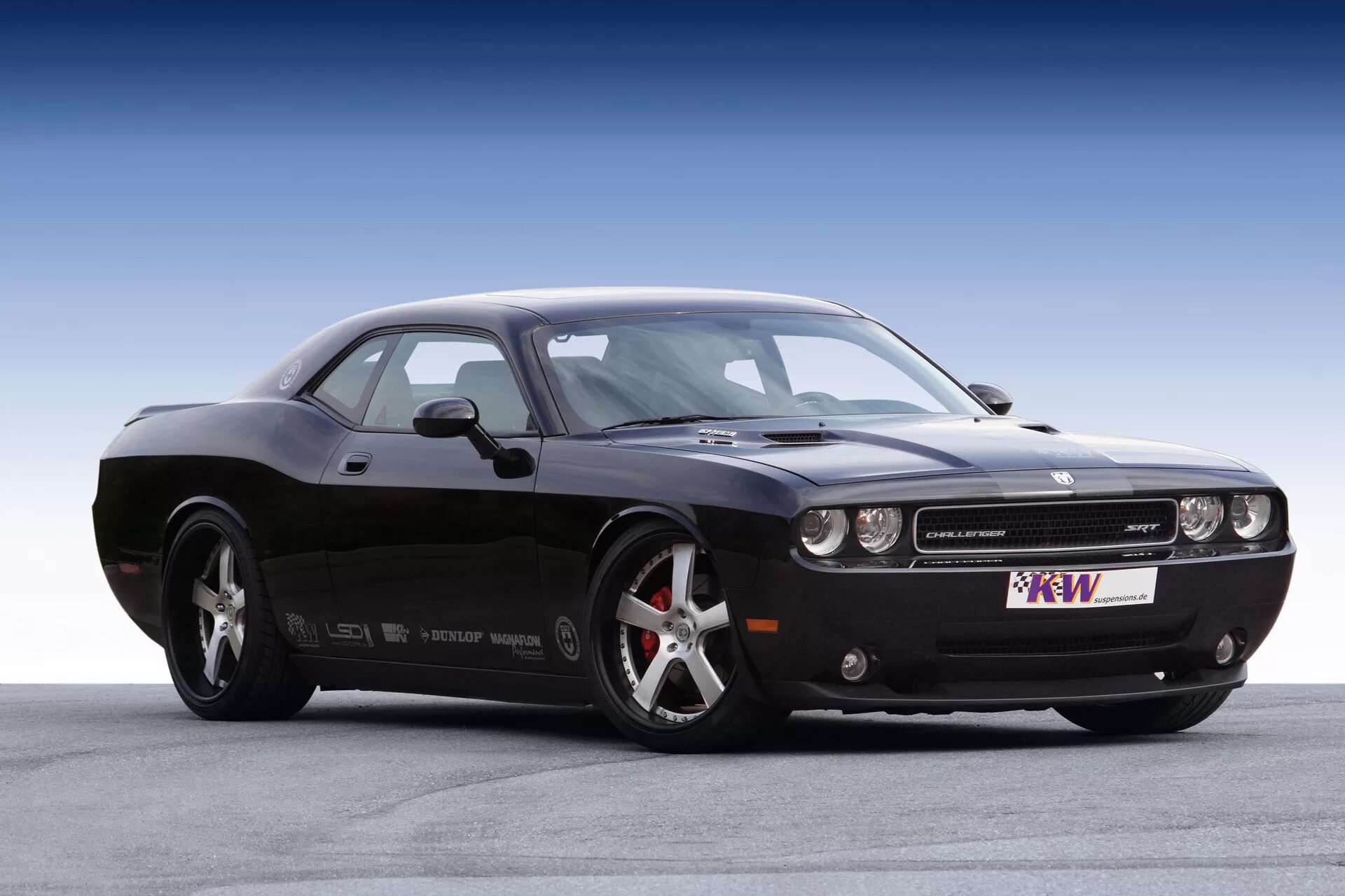 Вес челленджера. Dodge Challenger. Dodge Challenger 2009. Dodge Challenger 500. Додж Челленджер СС.