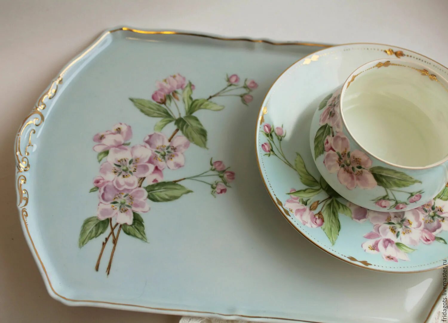 Цвет фарфора. Цвет фарфора. Цвет фарфора. Цвет фарфора. Статуэтки каподимонте италия из фарфора.