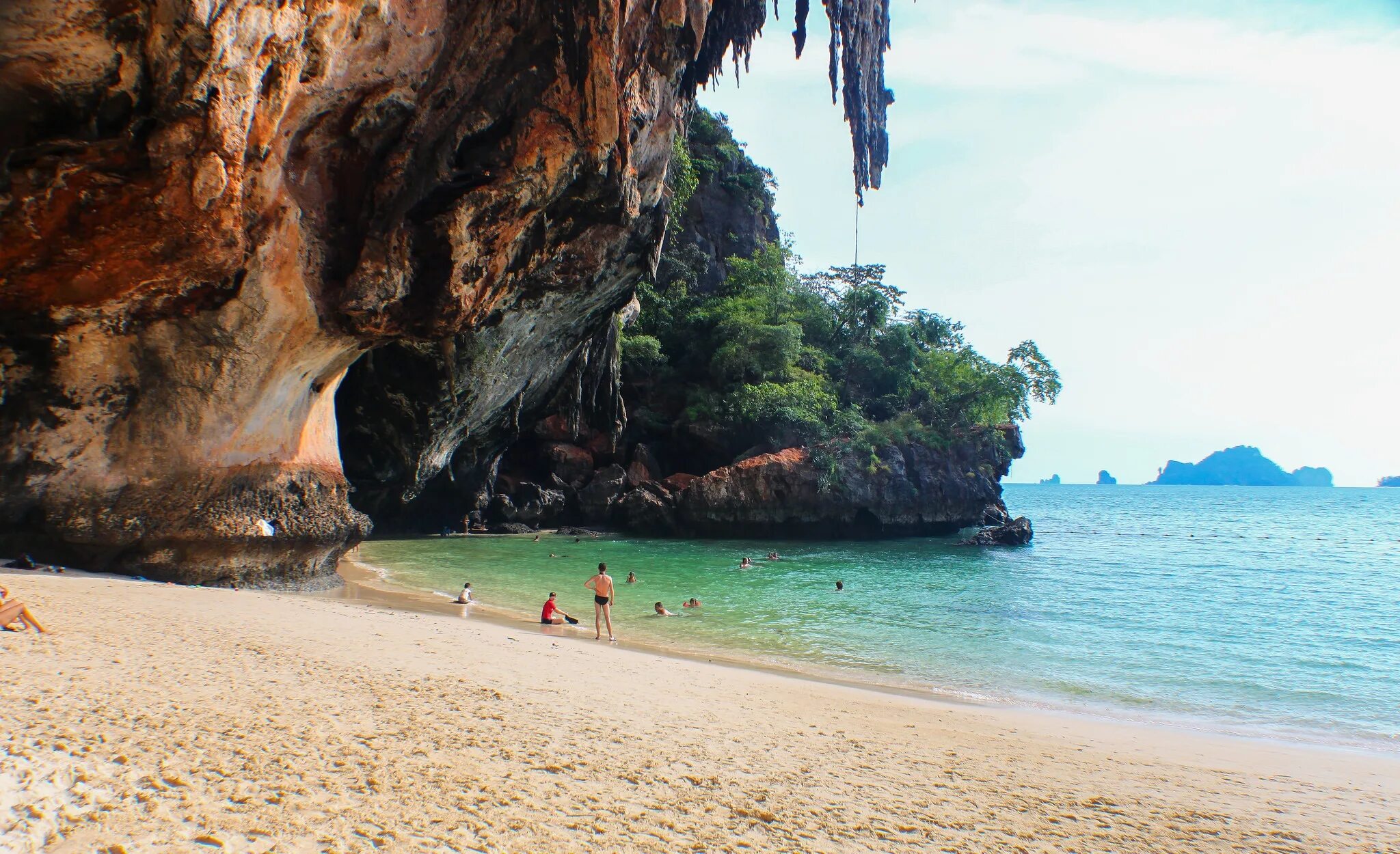 Пхи-пхи таиланд. Краби остров в тайланде. Побережье таити. Красивый пляж. Каймановы острова пляжи.