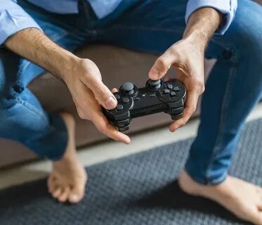 Если парень играет в игры