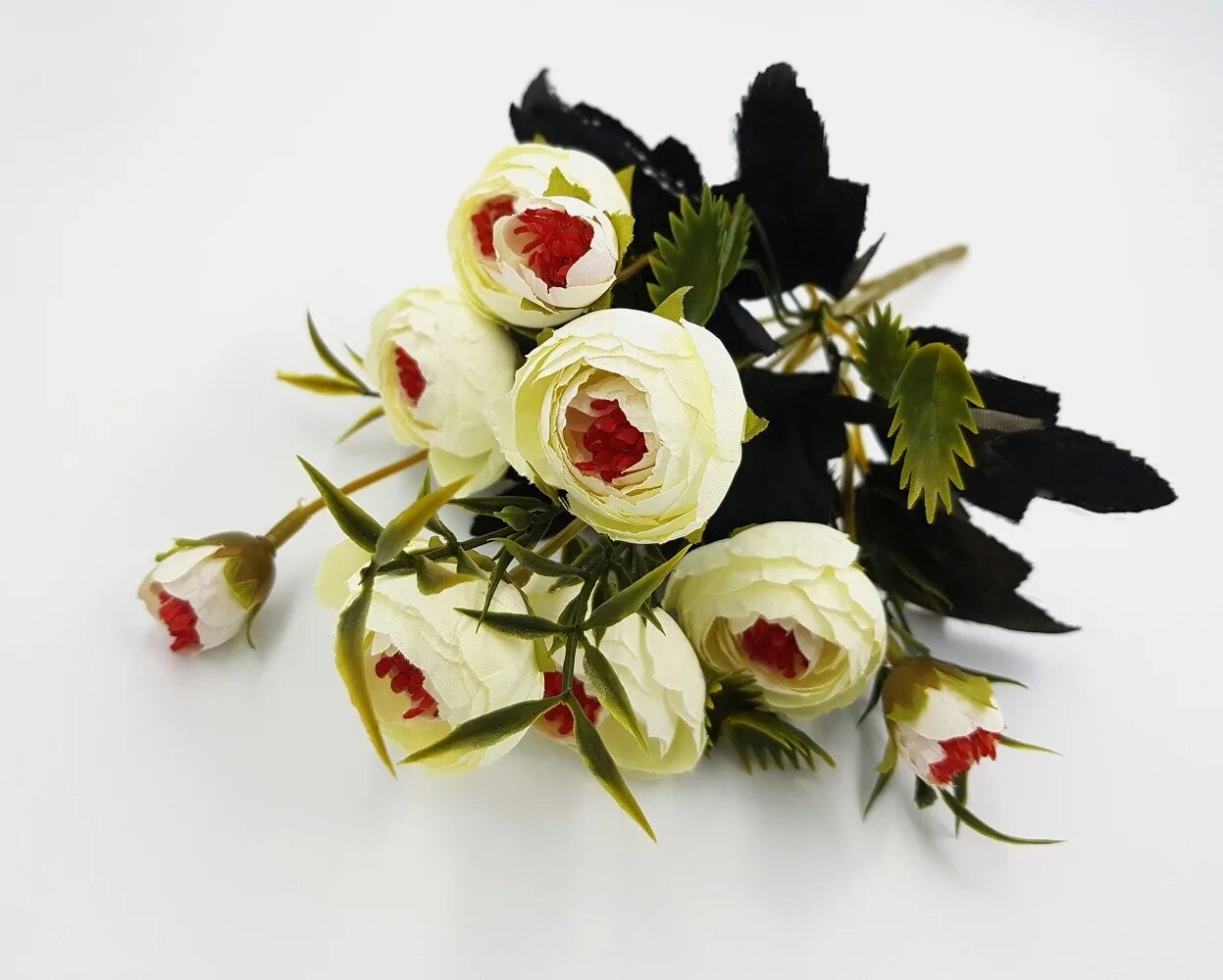 большой букет цветов. искусственные цветы пионовидные розы как настоящие. искусственные пионовидные розы. к чему снятся букеты цветов розы. букет розовых роз вид сверху.