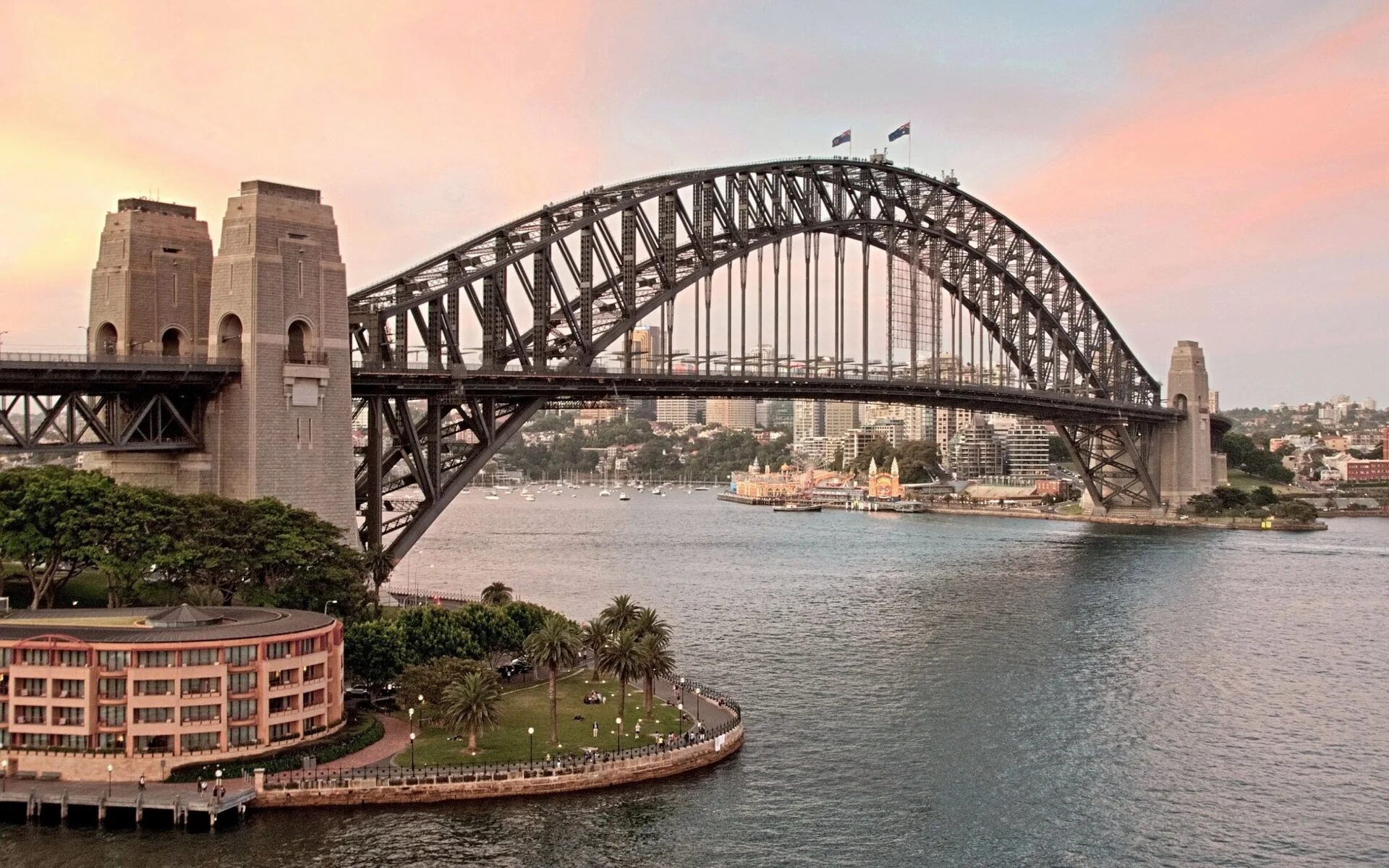 Harbour bridge. Мост Харбор-бридж в Сиднее. Мост Харбор бридж в Австралии. Харбор-бридж (Сидней, Австралия). Арочный мост Харбор-бридж.