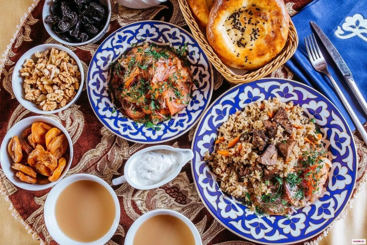 Узбекская кухня карта. Чайхона самарканд узбекская кухня. миллий таомлар меню. плов узбекский дастархан. анжир миллий таомлар.