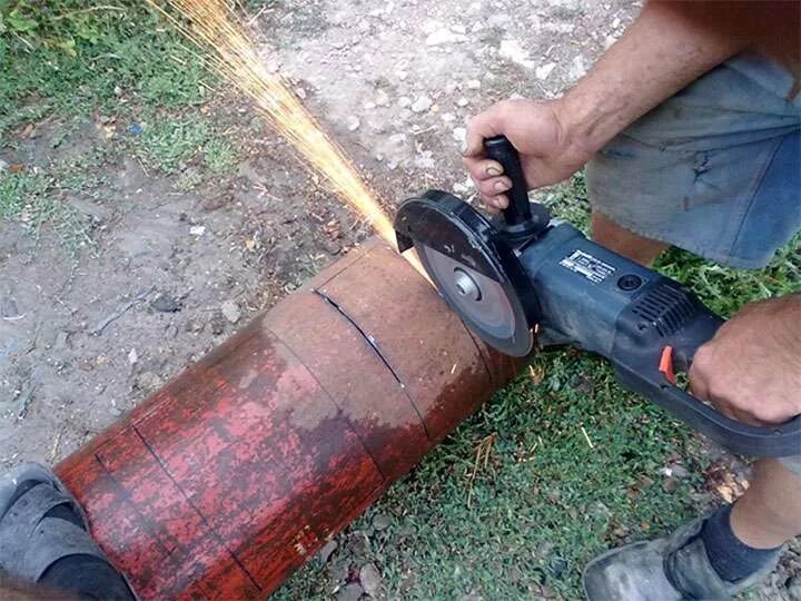 Мощная печь из газовых баллонов. Разрезать газовый баллон. Распилить газовый баллон. Распилить газовый баллон. Мангал из газового баллона.