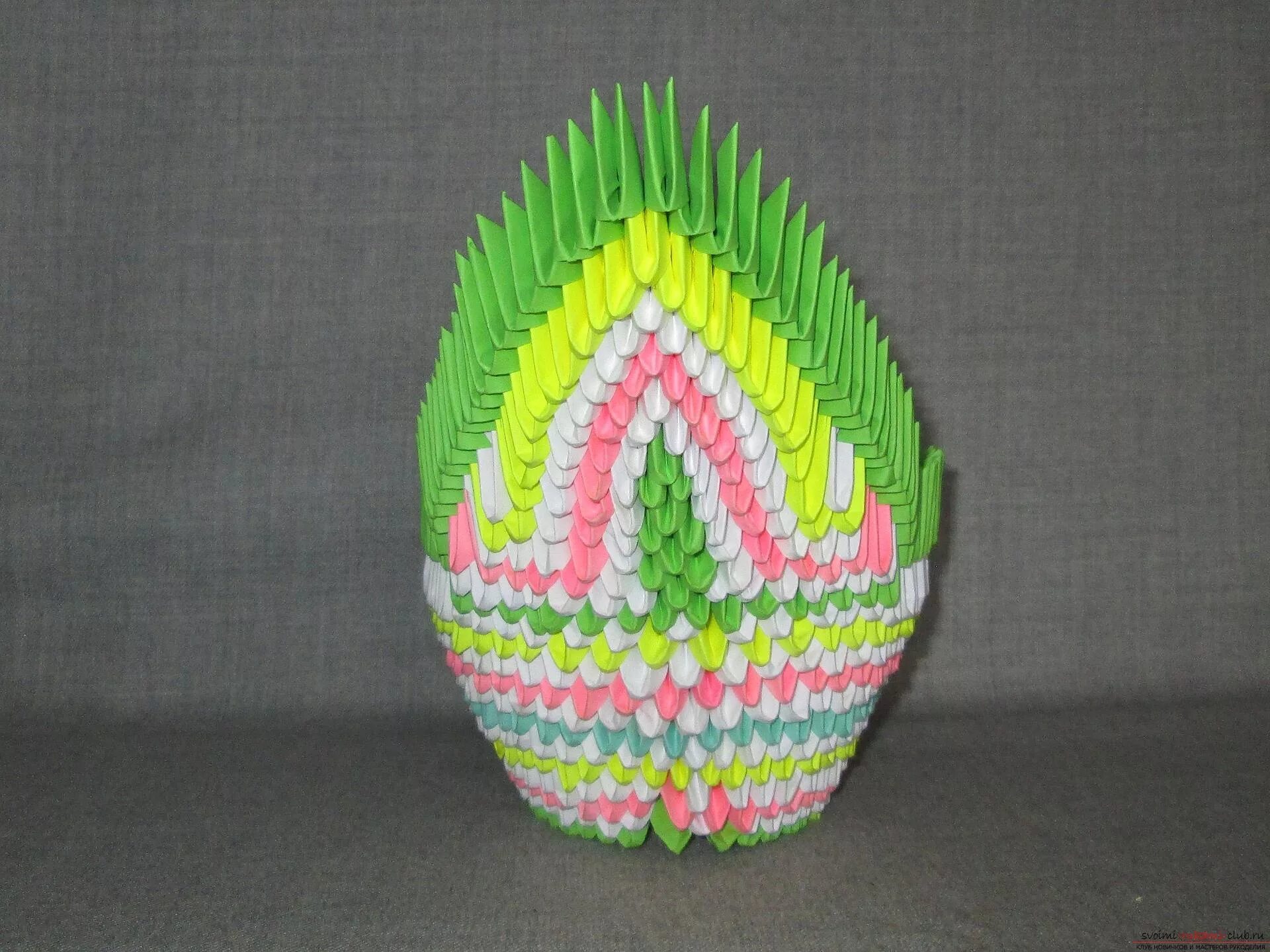 Оригами из модулей. Фигурки из бумажных модулей. Сергей тарасов модульное оригами павлин. Павлинчик оригами. Оригами модульный лотус.