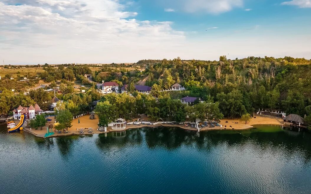 Арпачин пляж ростовская область. Река дон вид в ростове на дону. Ростов на дону отдых. Южный полюс база отдыха ростов-на-дону. Ресторан уикенд ростов левобережная 47.