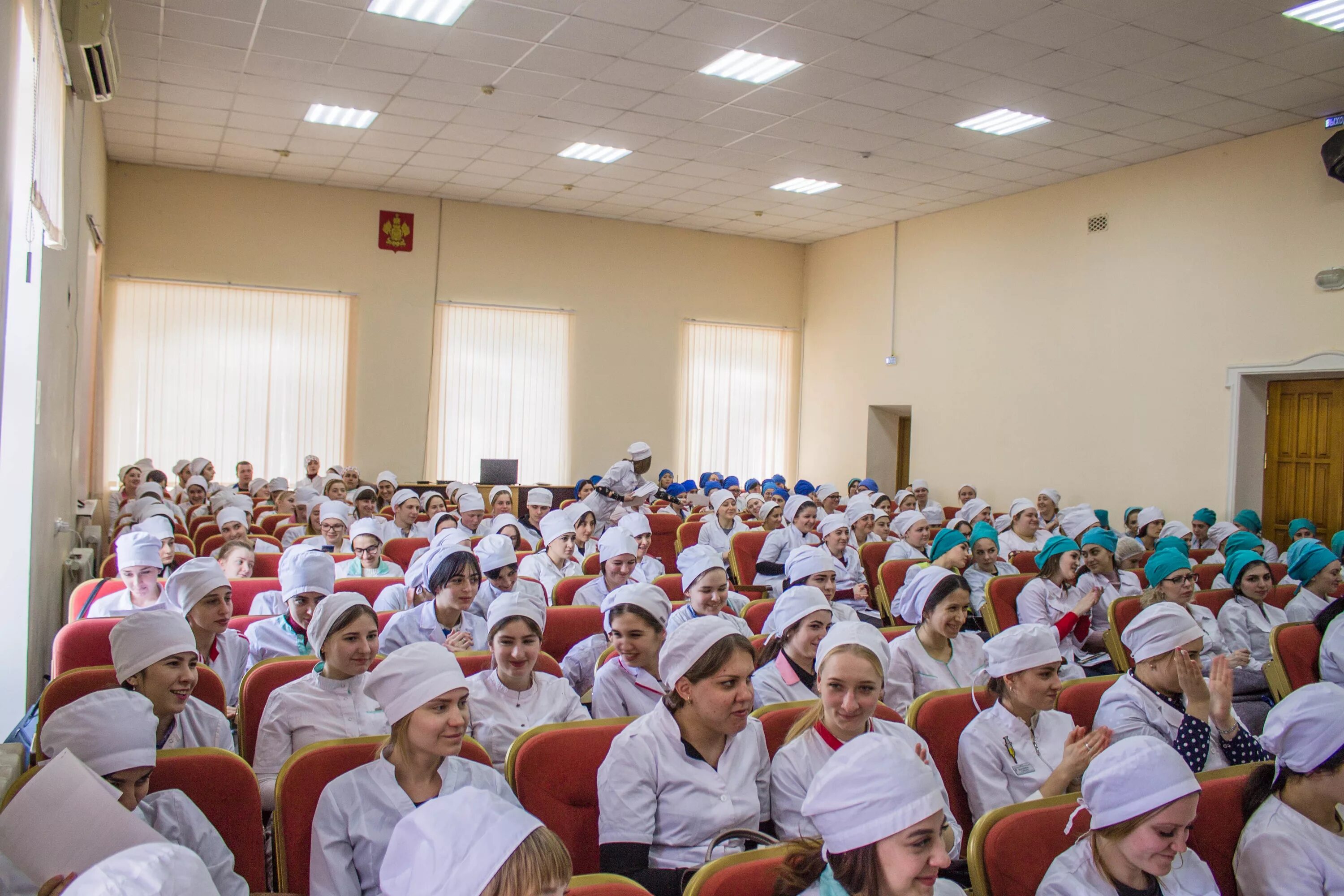 АМК Армавир преподаватели. Армавирский медицинский колледж. АМК Армавир колледж. Армавирский медицинский колледж преподаватели. Армавирский медицинский колледж сайт