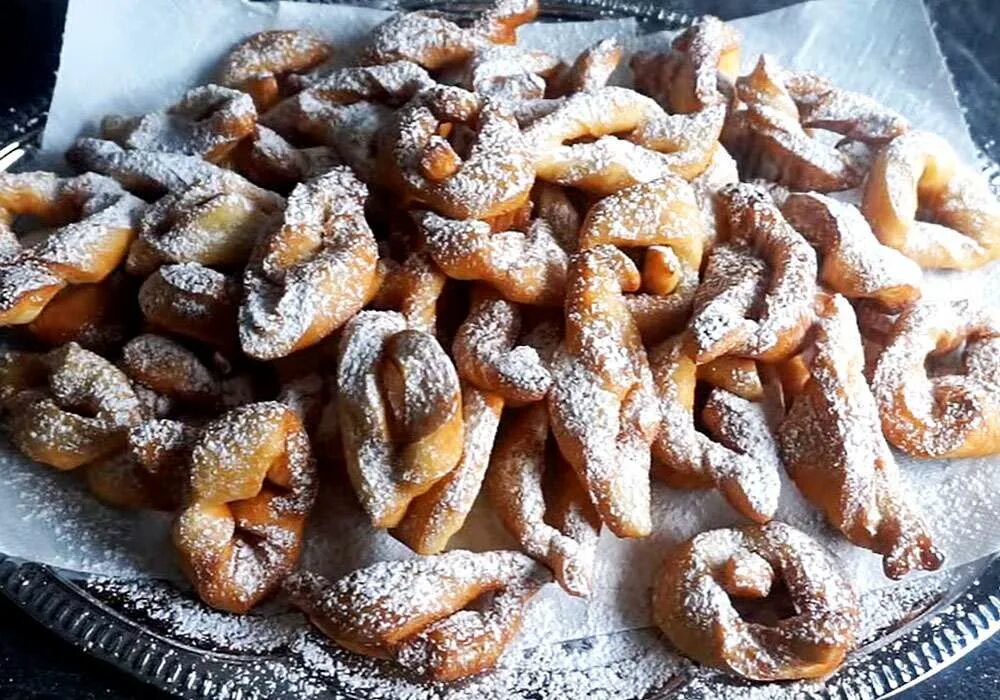 Вергуны волынские. Вергуны фото. Боовы бурятские. Хворост на сметане пышные. Вергуны полтавские.