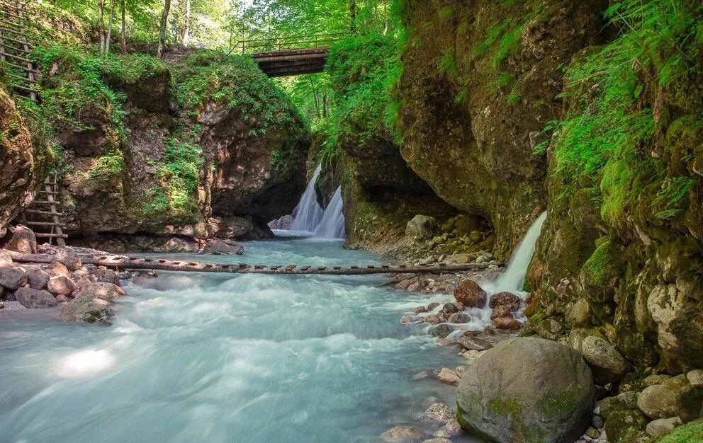 Беной ножай юртовский район. Беной Ведено водопады. Село Беной Чеченская Республика. Беной Ахки т1ай. Беной водопады Чечня.