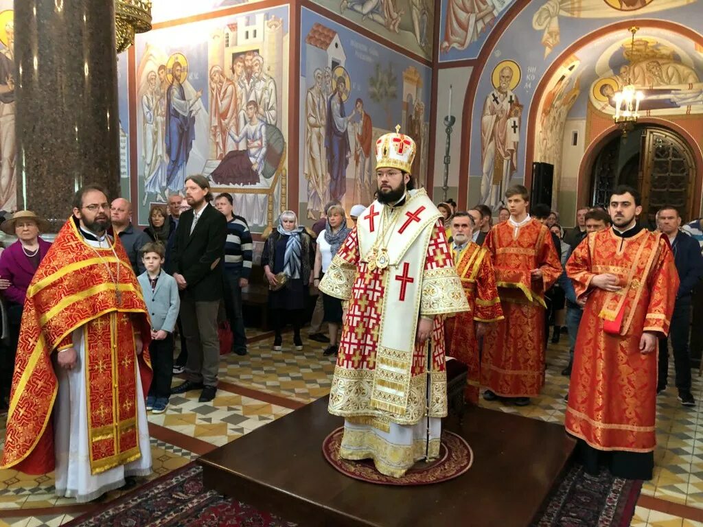 Архиерейское богослужение. Архиерейская литургия. несторианское богослужение. архиерейское служение.