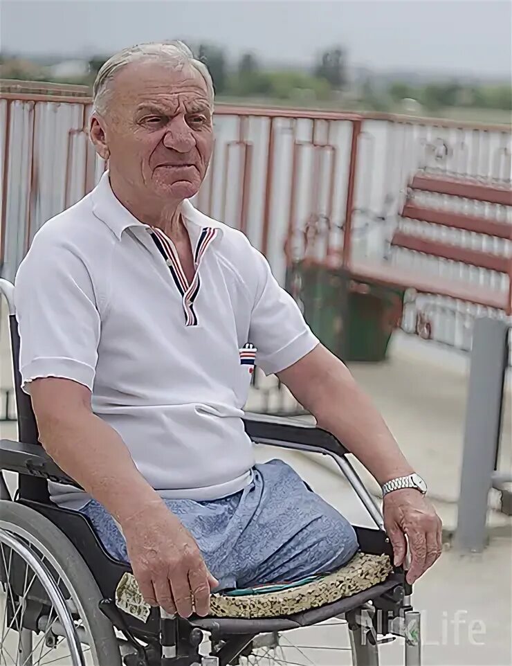 Чернобыльский инвалид. Чернобыльский инвалид. Лучевая болезнь после чаэс. Чернобыльский инвалид. Чернобыльский инвалид.