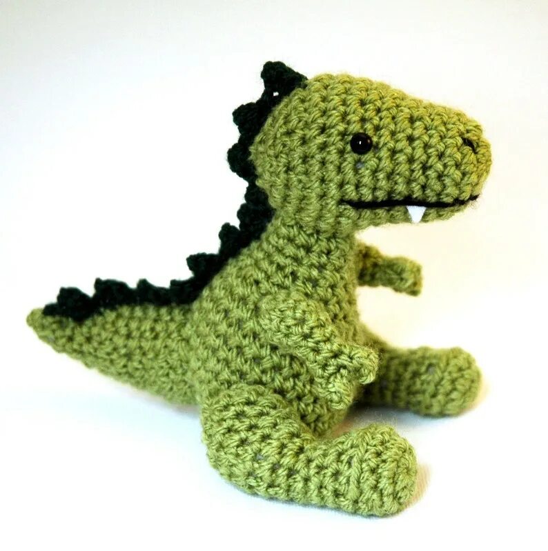 Вязаный динозавр крючком. Динозаврик t rex amigurumi. вяжем динозавр дино. амигуруми дино динозаврик. вязаный динозаврик дино.