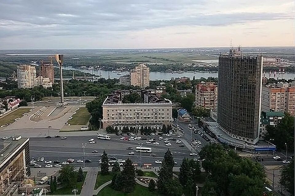 Театральная площадь Ростова на Дону. Центр Ростова на Дону Театральная площадь. Театральная площадь Ростов на Дону с высоты. Театральная площадь 2023 Ростов на Дону.