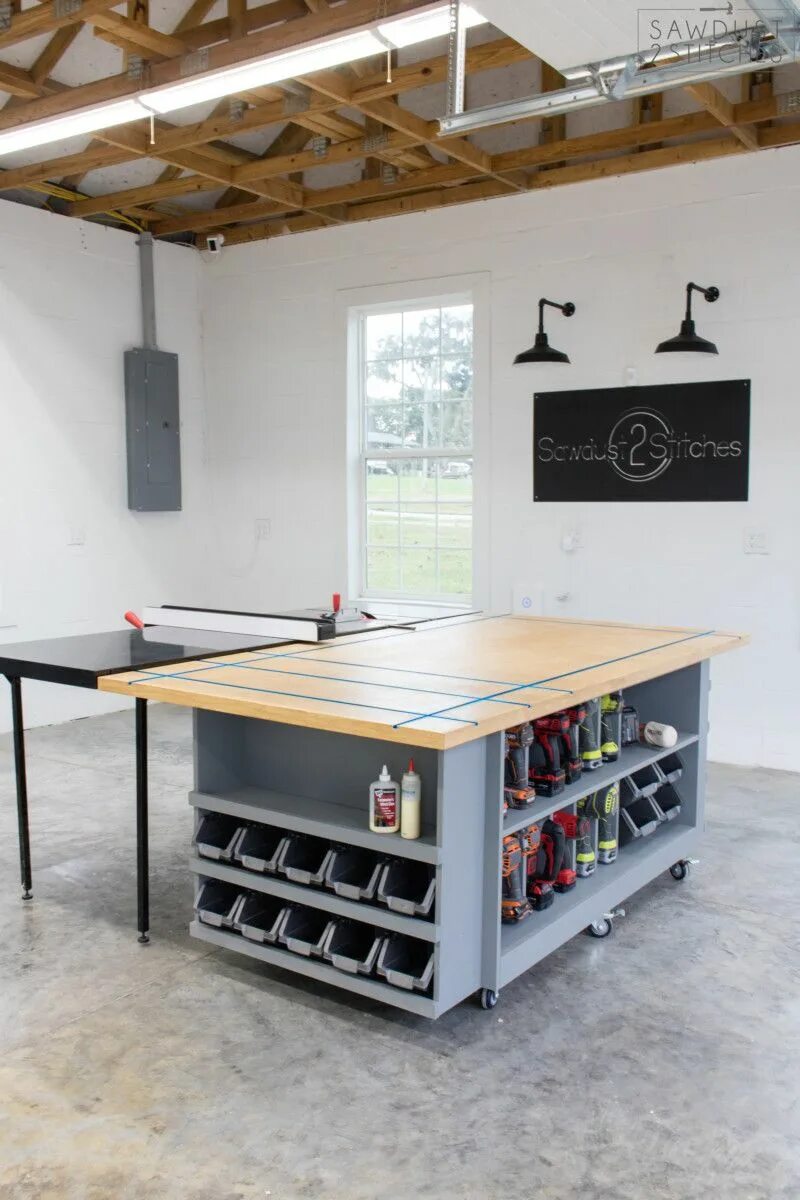 Storage table. Оригинальный стол в гараж. diy мастерская. workbench storage. mobile workbench with storage for wood shop.