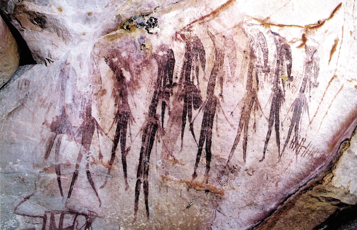 Доисторический человек. Первобытный крик. Охота первобытных людей на животных. Первобытные люди. Древний человек.