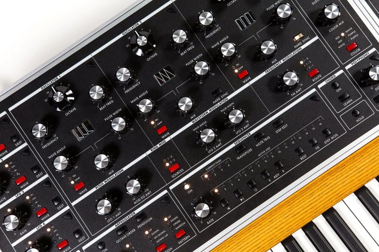 MOOG one 16. MOOG one 8 Voice. Синтезатор MOOG one. MOOG one images.