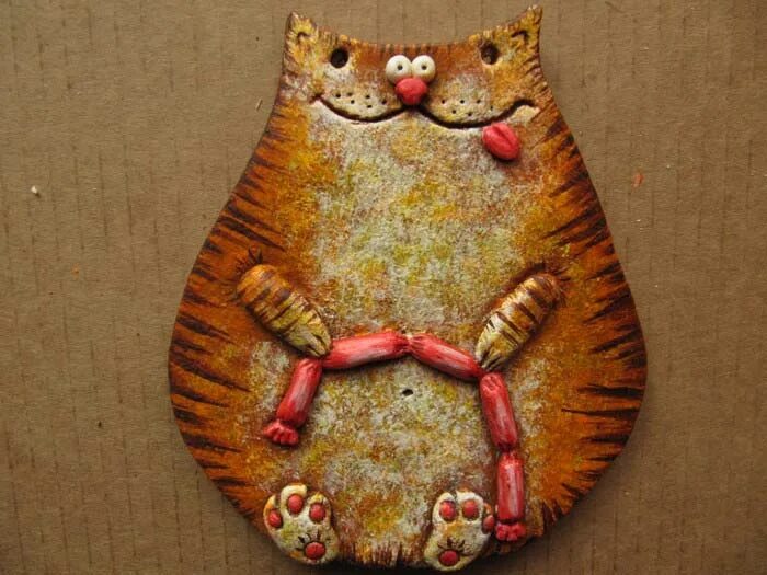 Поделки из соленого теста. Из соленого теста. Котейки из соленого теста. Кот из соленого теста. Соленое тесто кот.