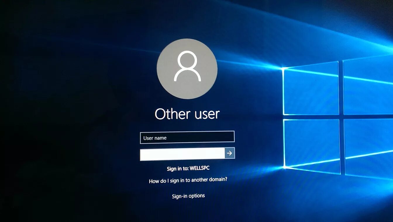 Виндовс 10. Окно Windows 10. Экран Windows 10. Экран приветствия Windows 10. User загрузки