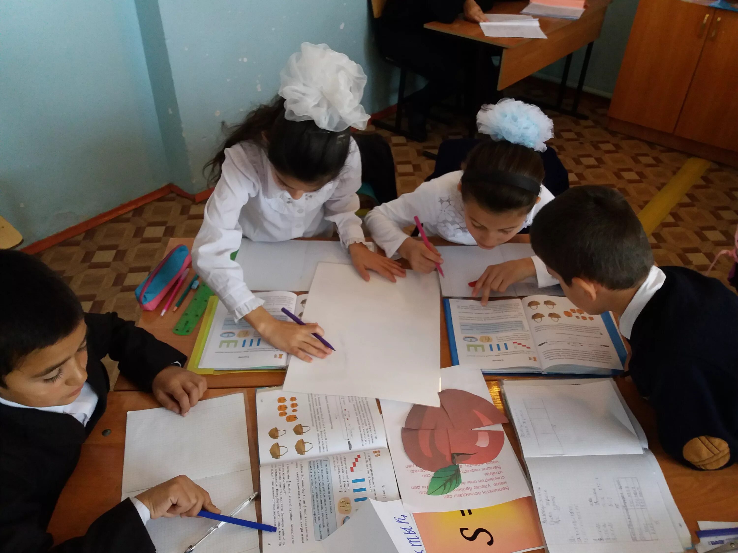 Құмарлыққа бой алдыру тәуелділік құрдымы слайд. Құмарлыққа бой алдыру тәуелділік құрдымы слайд. Презентация жасау картинки. Игромания казино. Лудомания в семье\.