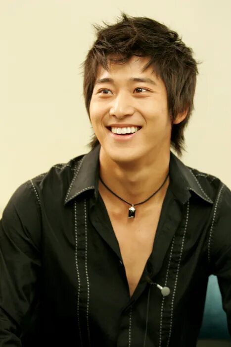 Корейские актеры ван. Корейские актеры ван. Ли ван актер. Ли ван актер. Корейские актеры ван.