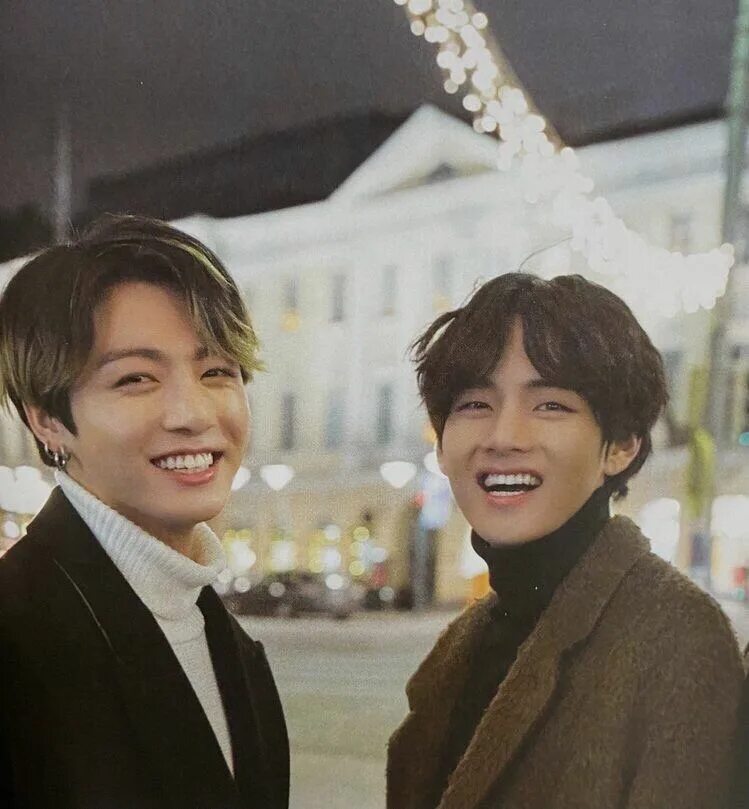 BTS taekook. Вигуки БТС Грэмми 2020. BTS taekook 2020. Чонгук и Тэхен. Тэхен и чонгук моменты