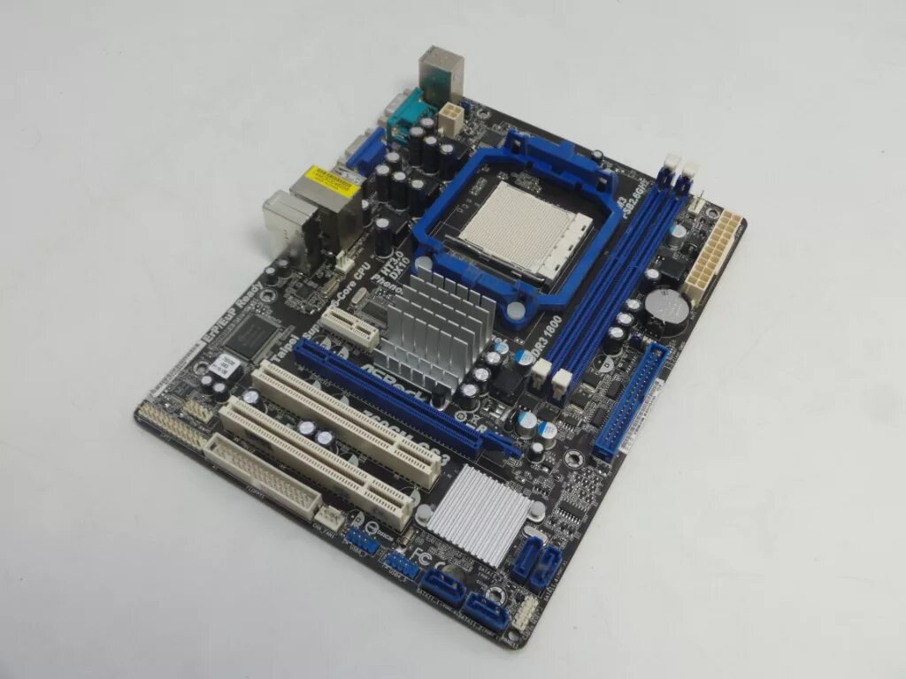 Купить сокет ам3. Am3 ASROCK 760gm-gs3. Материнская плата сокет ам3. Материнская плата ASROCK 760. Материнская плата ASROCK GM-gs3.