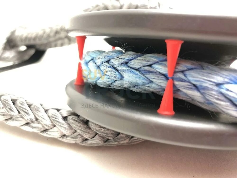 Кофель нагель на паруснике. Привязь страховочная 2 стропа канат с мрд и упн. Трос на корабле. Канат для кросс фита rage черно-желт. Корабельный канат.