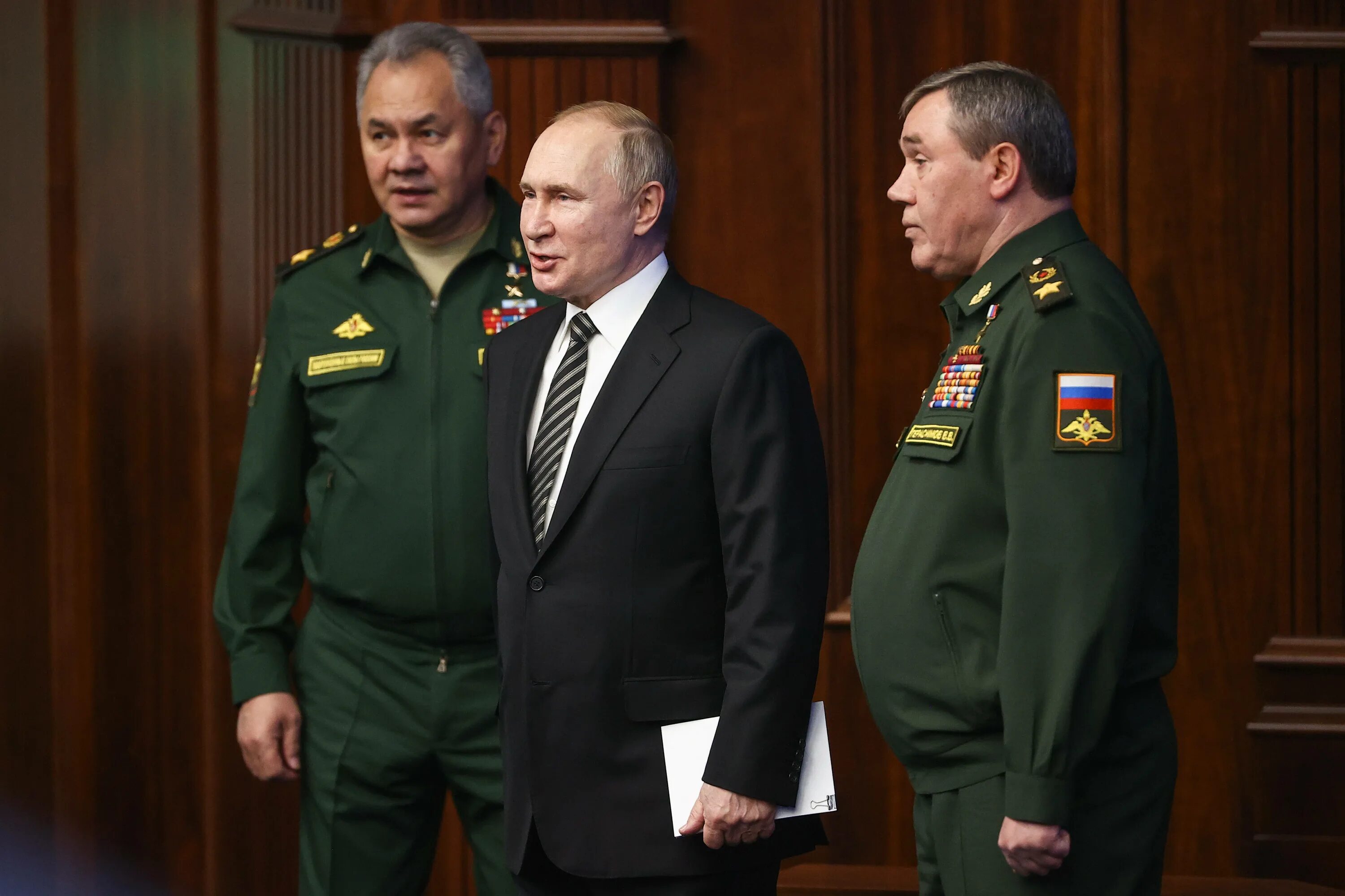 Подал в отставку 2025. Подал в отставку 2025