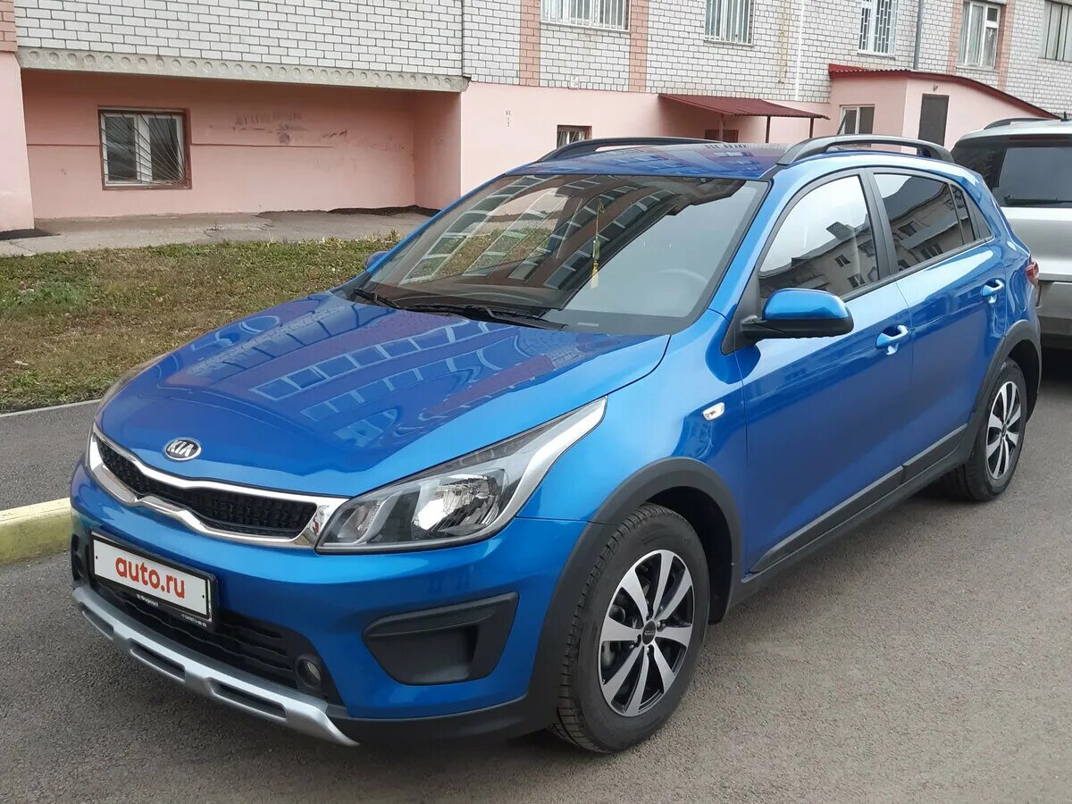 Киа хэтчбек х. Kia Rio x-line 2018. Kia Rio x line 2012. Kia Rio x-line синий. Kia Rio x-line IV, 2018.