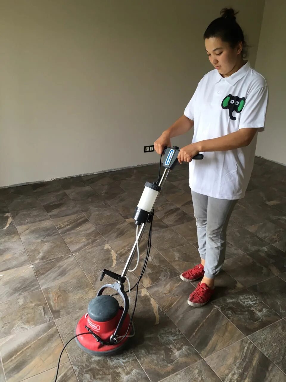 Роторная машина Cleanfix FLOORMAC. Cleanfix FLOORMAC 718.000. Уборка после ремонта. Клининг после ремонта.