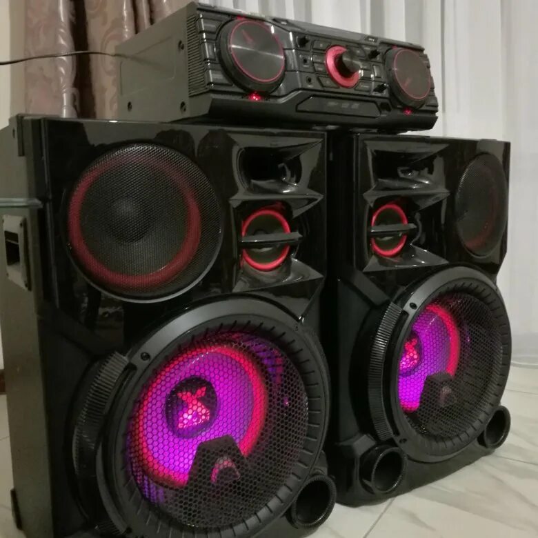 Сабвуфер boston acoustics vrisub85. Самая большая колонка. Акустическая система dali epicon vokal. Акустическая система klipsch rf-62. Jamo r909.