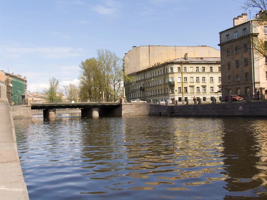 Покровский остров. Аларчин мост в Санкт-Петербурге. Аларчин мост Санкт-Петербург набережная канала Грибоедова. Аларчин мост мосты через канал Грибоедова. Покровский остров Санкт-Петербург.