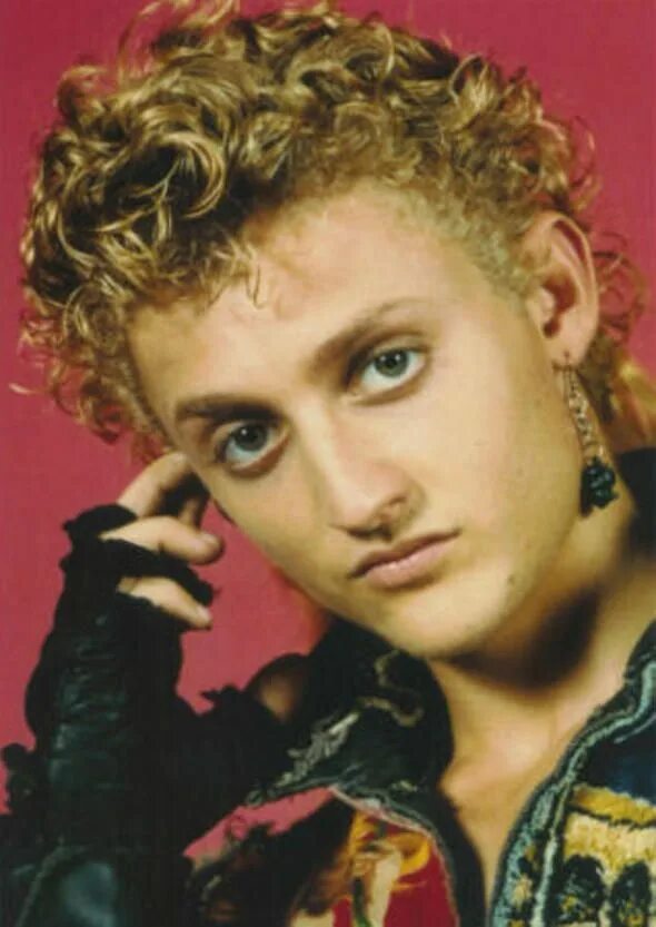 Алекс уинтер. Алекс винтер. алекс уинтер в молодости. the lost boys marco.