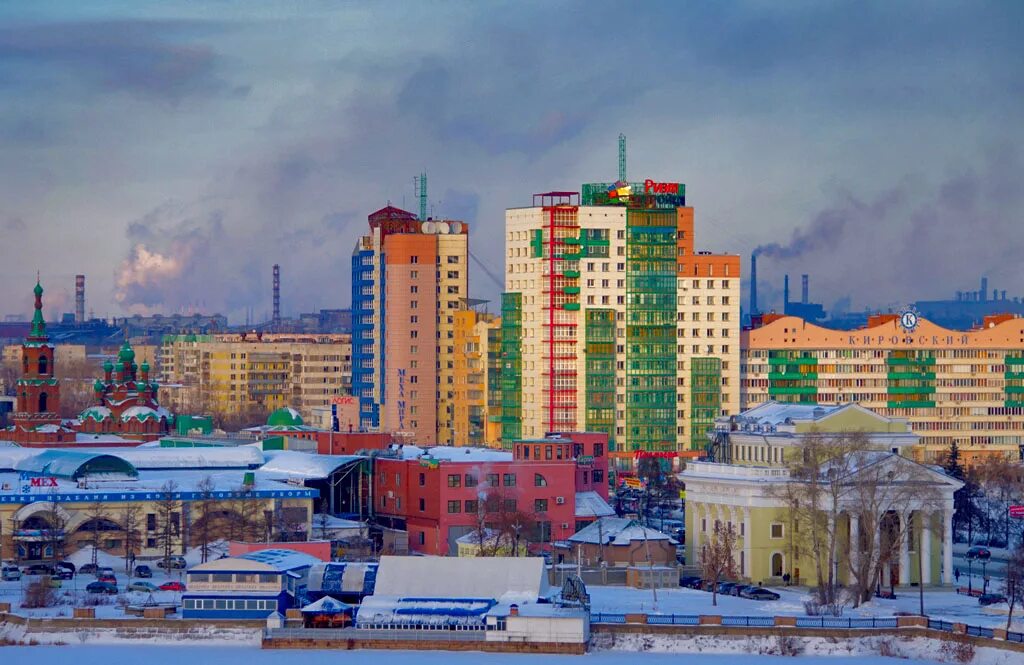 Сколько живет в челябинске. Экология города Челябинска. Челябинская область Челябинск. Реальный Челябинск. Челябинск ужасный город.